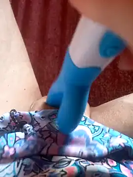 baixinhainsaciavel23 online show from March 13, 3:35 pm