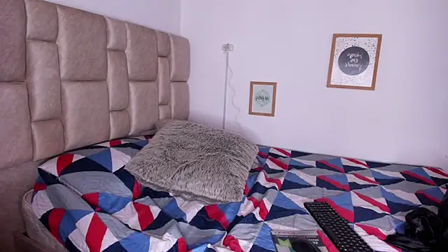 Kamila angel online show from February 18, 2:38 pm