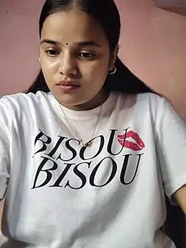 CUTE 09 online show from July 29, 3:12 pm