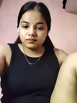 CUTE 09 online show from July 18, 6:17 am