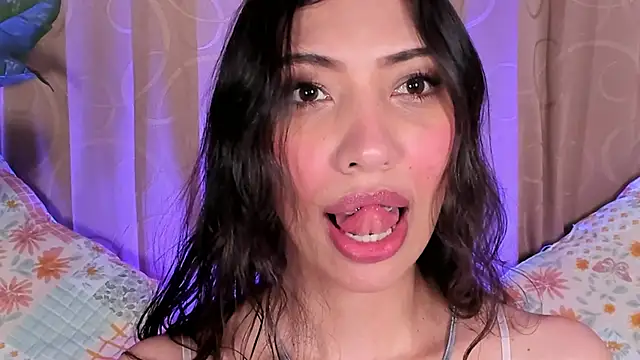 Miss veronicaa2 online show from May 28, 1:09 pm