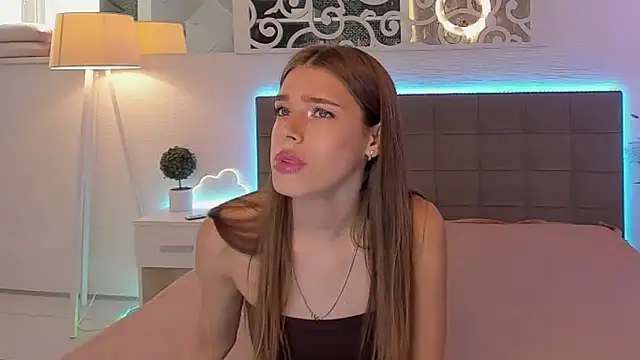 melissacrayzy online show from June 19, 5:22 am