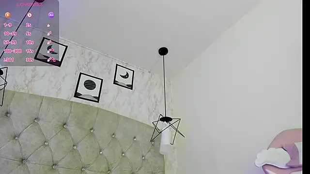 Raichell  online show from April 30, 12:43 pm