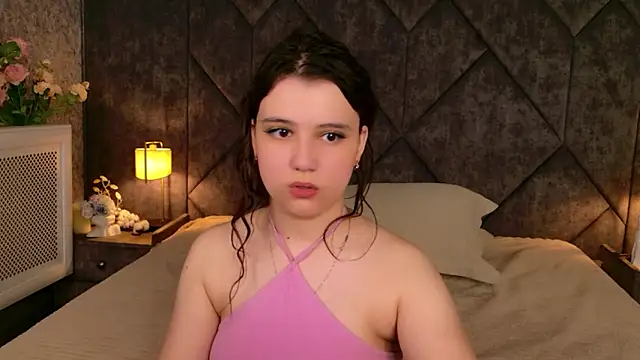 Pauline Heaven online show from June 18, 6:15 am