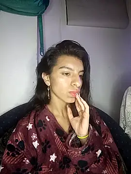 Snapshot of Ariell_Kieran chatting on October 14, 6:27 am Ariell Kieran online show from October 14, 6:27 am