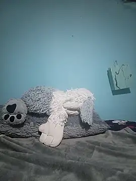 Ariell Kieran online show from April 27, 12:52 am