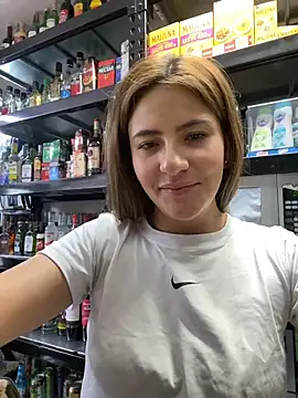 Andrea18 blonde online show from July 14, 7:40 pm