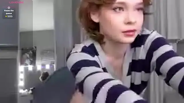 Kellybbface online show from July 23, 5:26 am