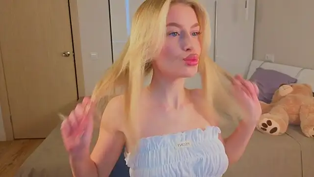 AnitaLamb online show from October 11, 6:29 am