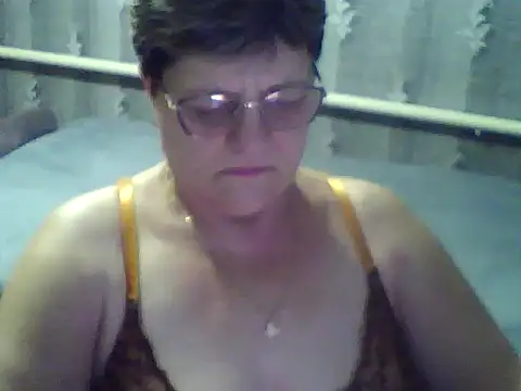 ElzaJewel online show from December 19, 4:37 am