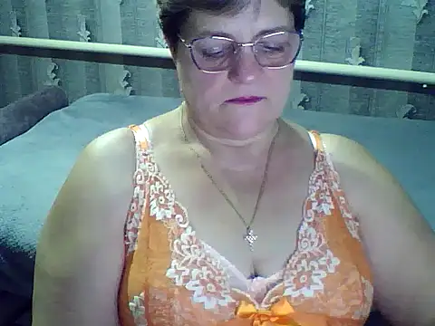 ElzaJewel online show from November 27, 8:56 pm