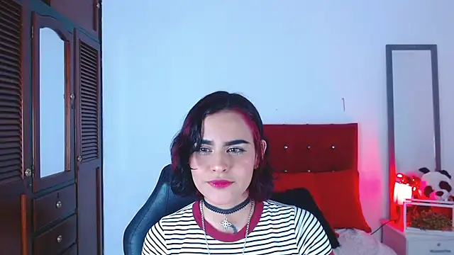 veronica luar online show from December 4, 4:37 am