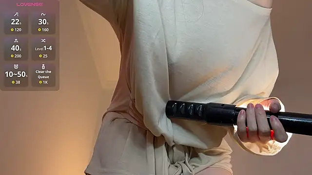 nanaliu6 online show from March 14, 1:56 pm