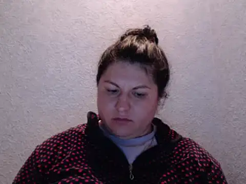 Snapshot of KiraSwee chatting on October 7, 4:33 pm KiraSwee online show from October 7, 4:33 pm