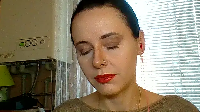 LuminousLady online show from October 30, 10:27 am