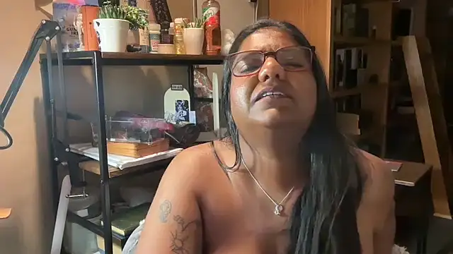 SophieStarShine online show from October 13, 11:51 pm