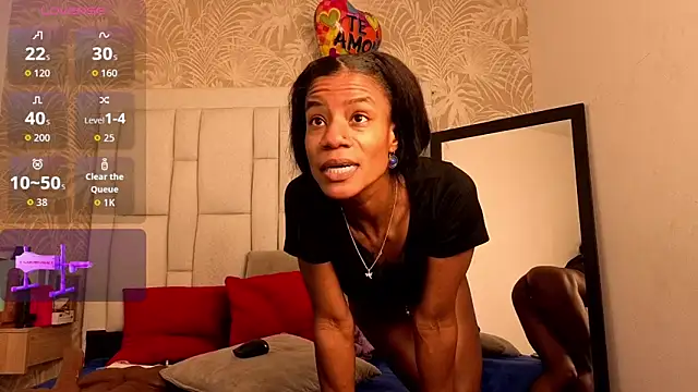 dafnnelewis online show from December 2, 11:23 am