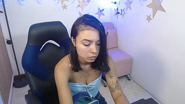 julieta fn online show from July 6, 2:11 pm