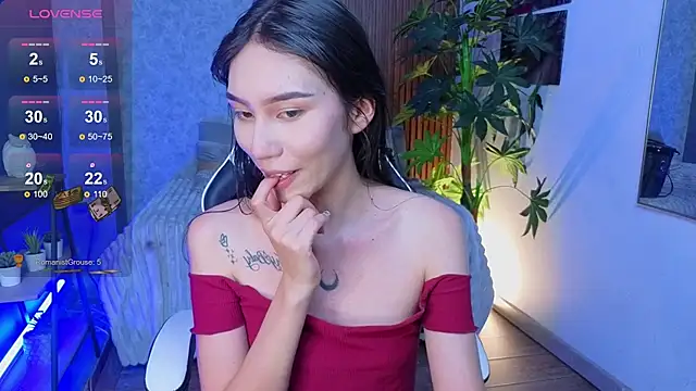 Miaa Lee7 online show from June 25, 10:00 pm