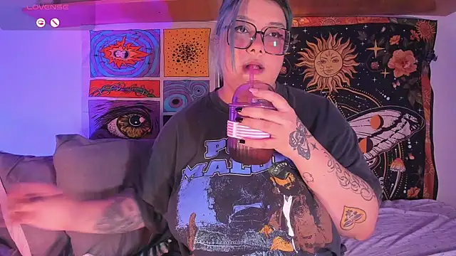 Banana squirt online show from November 7, 10:04 pm