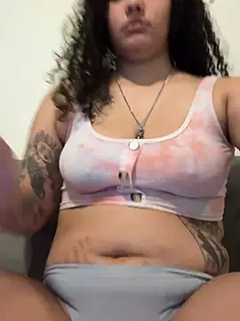 tastylolaaa online show from July 21, 8:42 pm