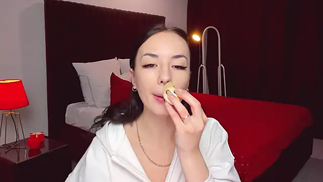 Suga babe online show from September 25, 1:10 pm