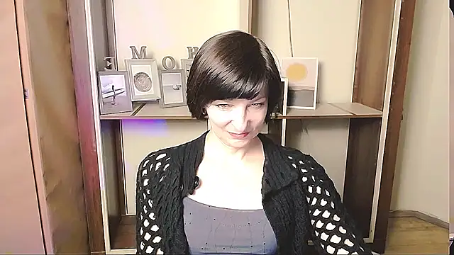  AngeliaFlow  online show from May 2, 9:12 am