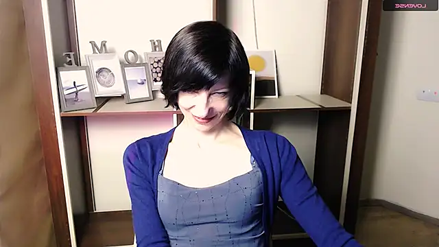  AngeliaFlow  online show from October 28, 7:58 am