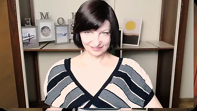  AngeliaFlow  online show from July 31, 7:53 am