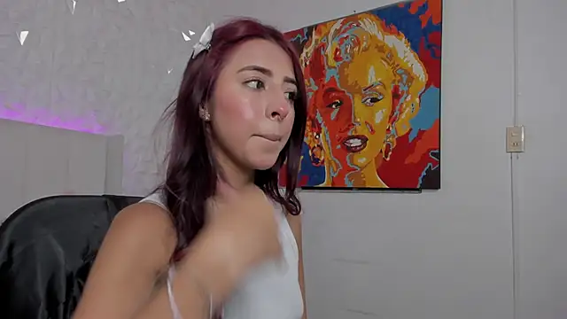 Mirandaa Rogers online show from September 19, 7:02 pm