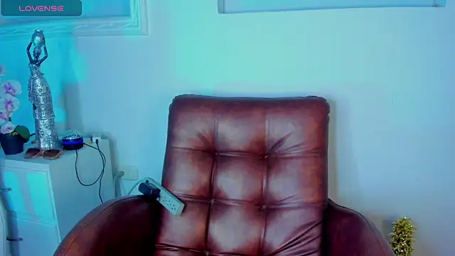 KourtneyEvans online show from January 5, 11:19 pm