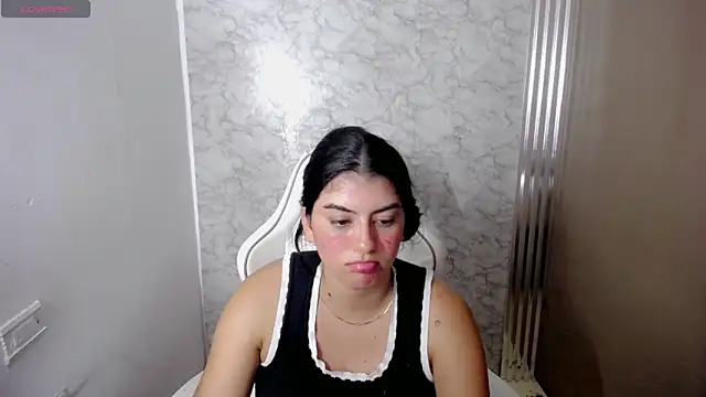 hello kityy25 online show from March 12, 3:31 am