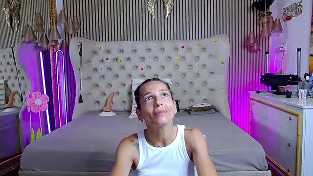 PlayfulShow online show from June 27, 7:42 am