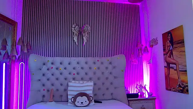 PlayfulShow online show from February 8, 11:36 am