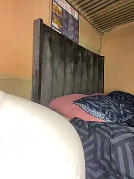 NonoGotBoobies online show from November 25, 9:22 am