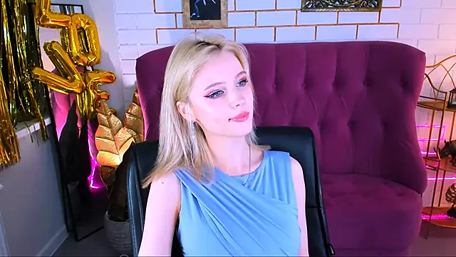 LeonaStane online show from October 5, 5:29 pm