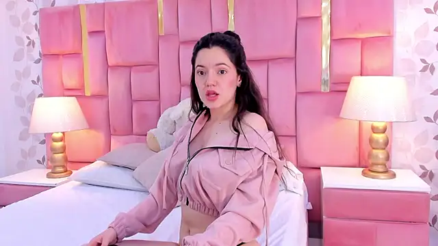 ArianaFranco online show from December 17, 5:17 pm