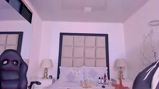 Zoe CarterX online show from September 8, 7:57 pm