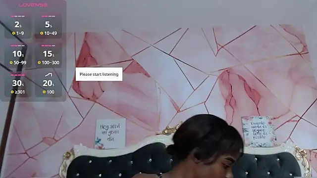 LindaBird online show from March 16, 9:08 pm