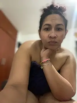 Carola-Ross online show from March 6, 11:22 pm