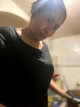 Carola-Ross online show from September 19, 7:35 pm