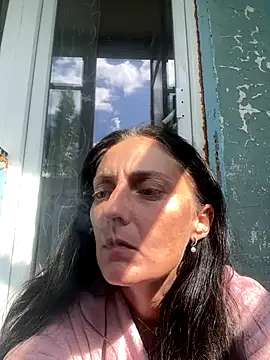 Snapshot of Miroslava1247 chatting on September 18, 9:52 am Miroslava1247 online show from September 18, 9:52 am