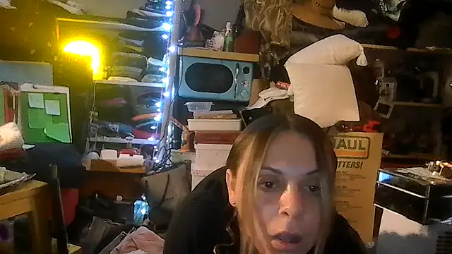 ShysluutGia online show from June 28, 10:44 am