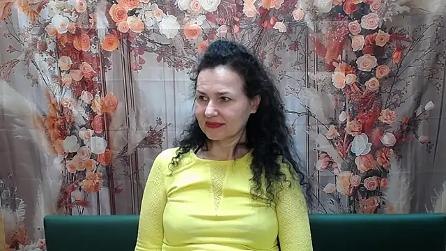 Miroslava Happi online show from April 30, 5:56 am