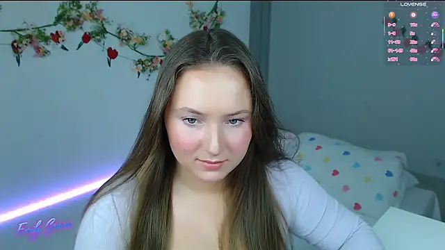 EmilyxxGraces online show from May 3, 7:50 pm