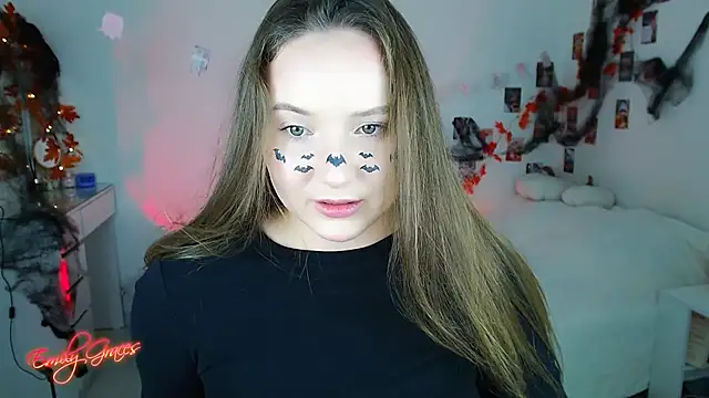 EmilyxxGraces online show from November 1, 12:04 am