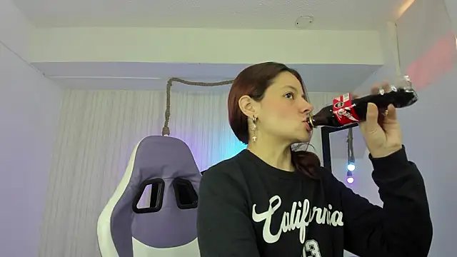 nicky angel1 online show from March 2, 7:53 pm