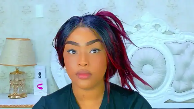 TianahGlow online show from March 19, 8:02 pm