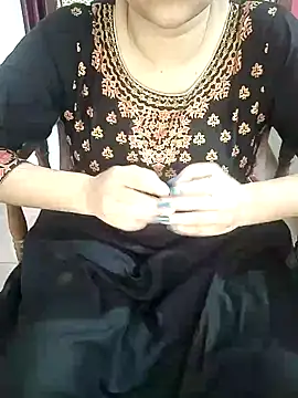 Snapshot of Mannat-222 chatting on September 18, 4:49 pm Mannat-222 online show from September 18, 4:49 pm