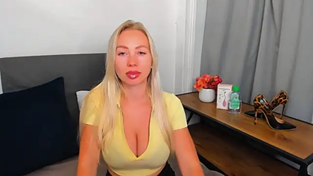 MargaritaRose online show from July 14, 8:24 pm